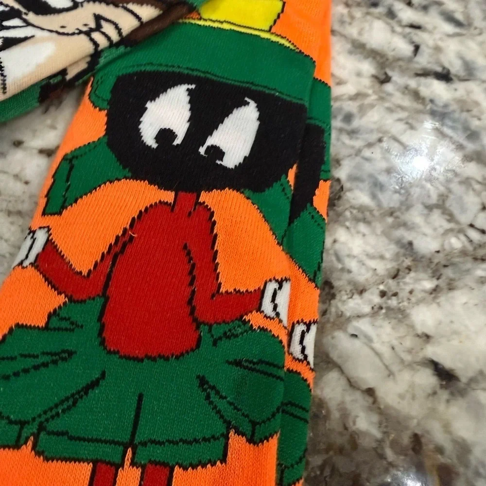 Tasmanian Devil & Marvin the Martian Socks mens